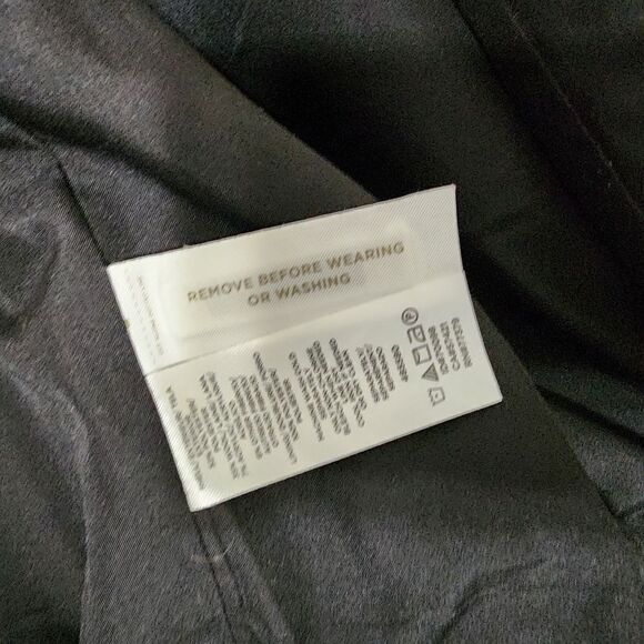 Ann Taylor  - Picture 14 of 15